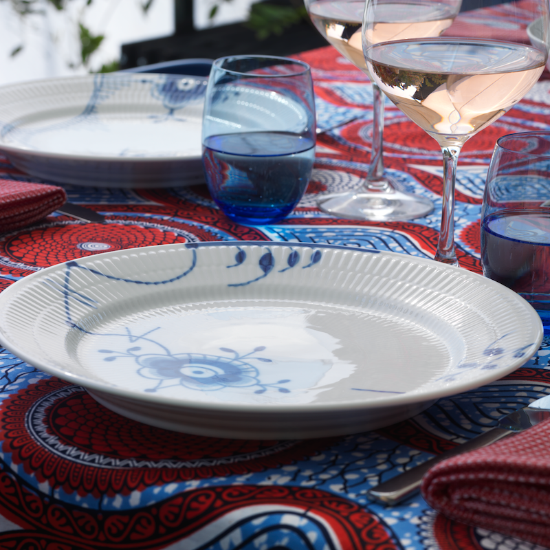 ブルーフルーテッド メガ プレート 27cm|ロイヤル コペンハーゲン 公式