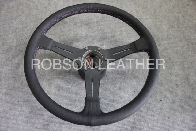 ナルディ ステアリング本革張り替え | 本革ステアリング張替え実例