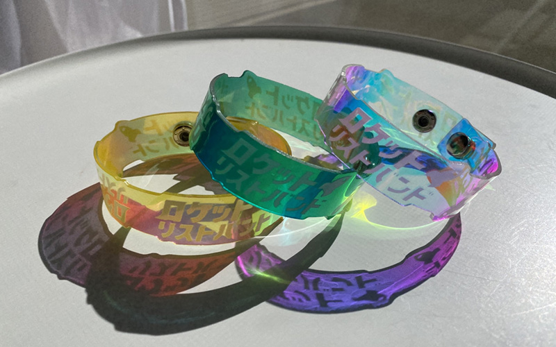 夏フェス主役級⁉オーロラPVC、クリアPVCリストバンドがアツイ