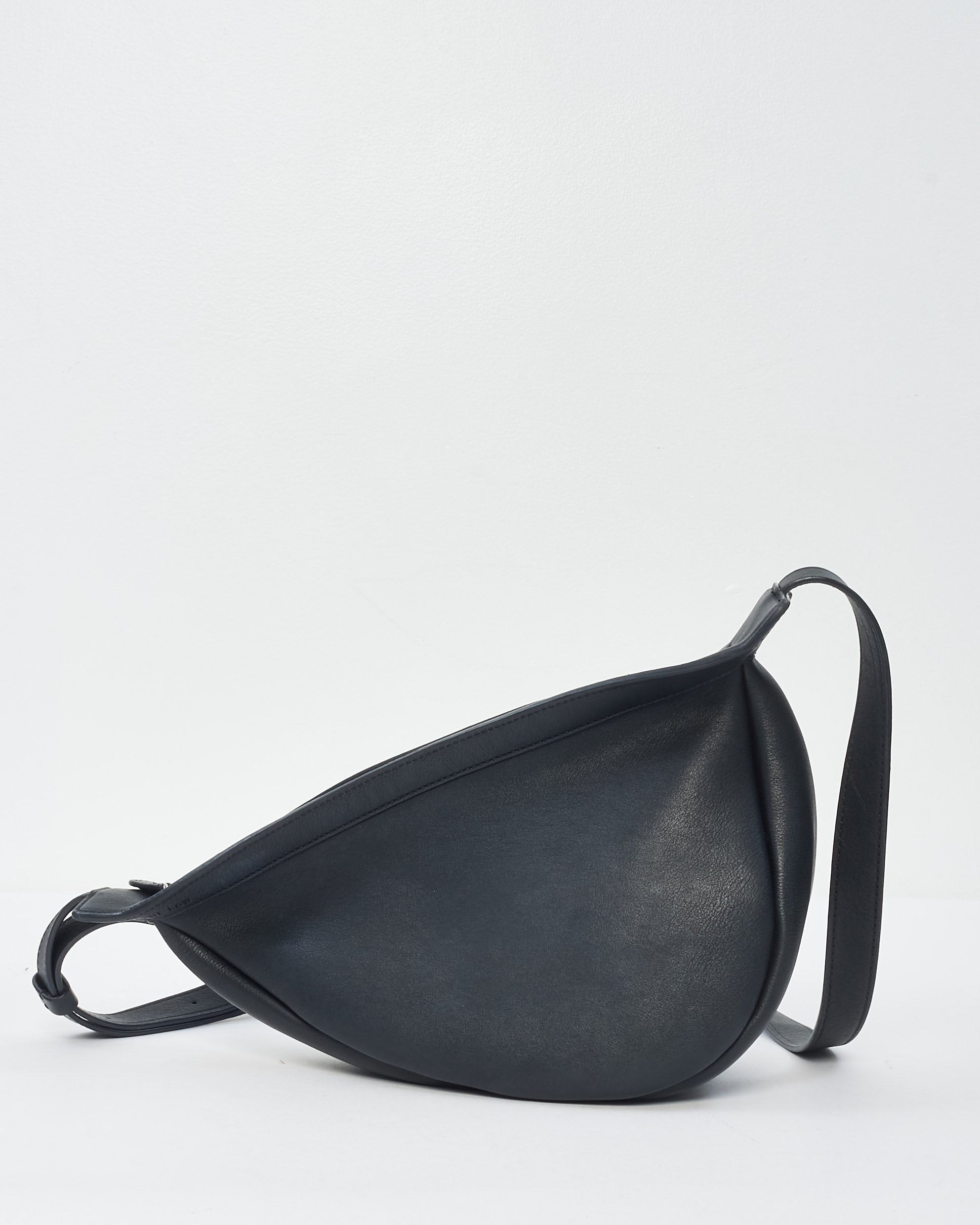Buy The Row Black Leather Small Banana Bag - Authenticated Pre