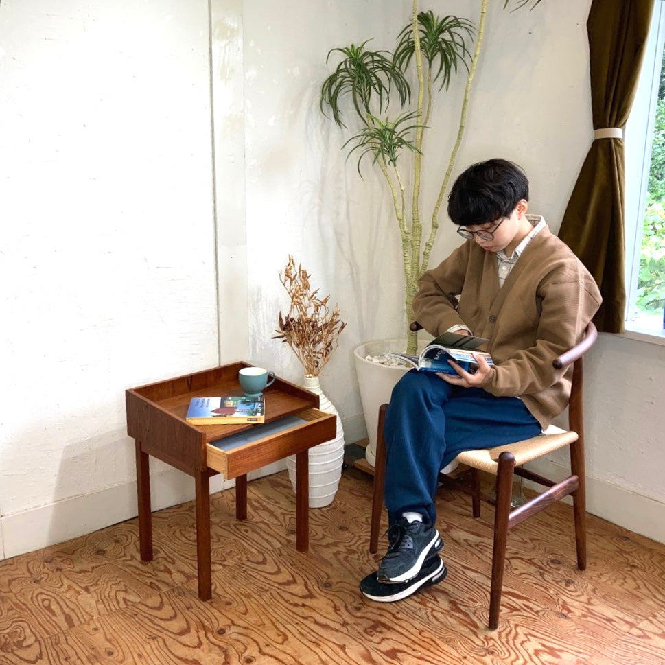 デンマーク製 チーク材 ミニチェスト サイドテーブル 北欧