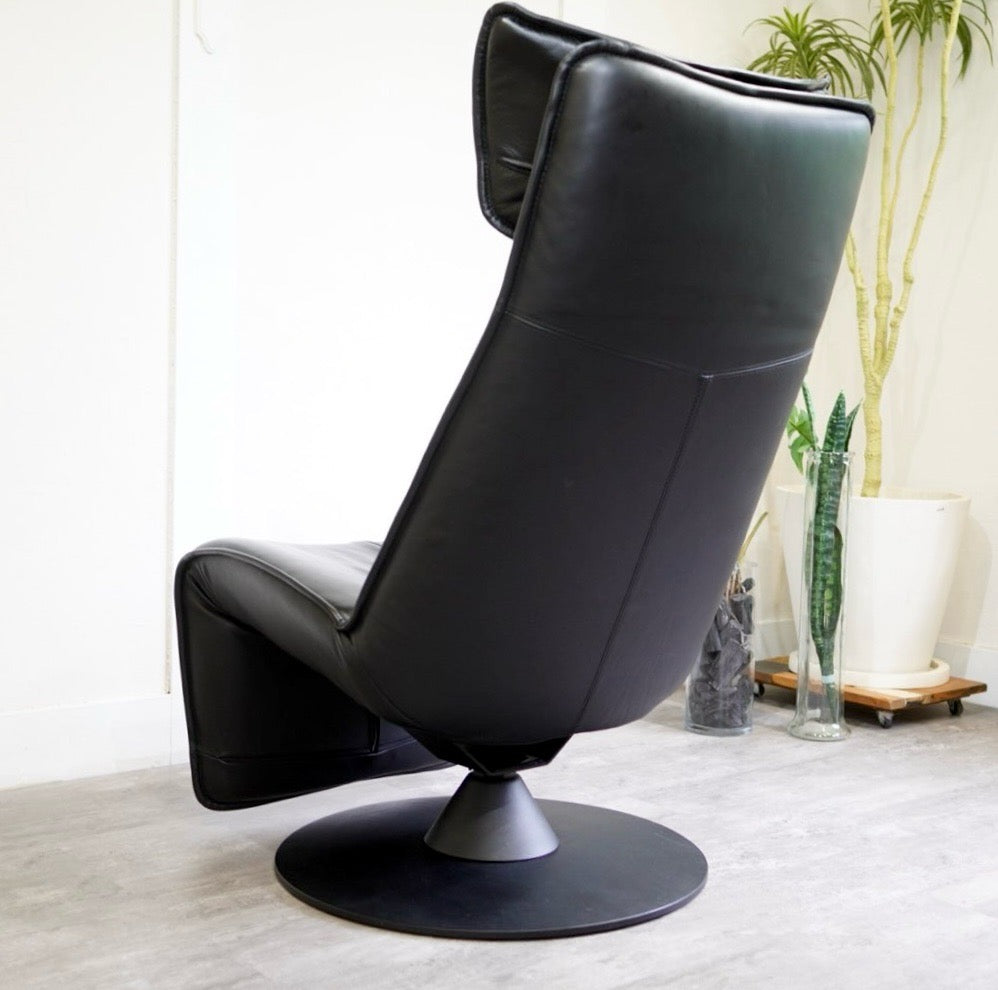 モディ / MODI リクライニングチェア 本革張り ノルウェー 北欧 黒