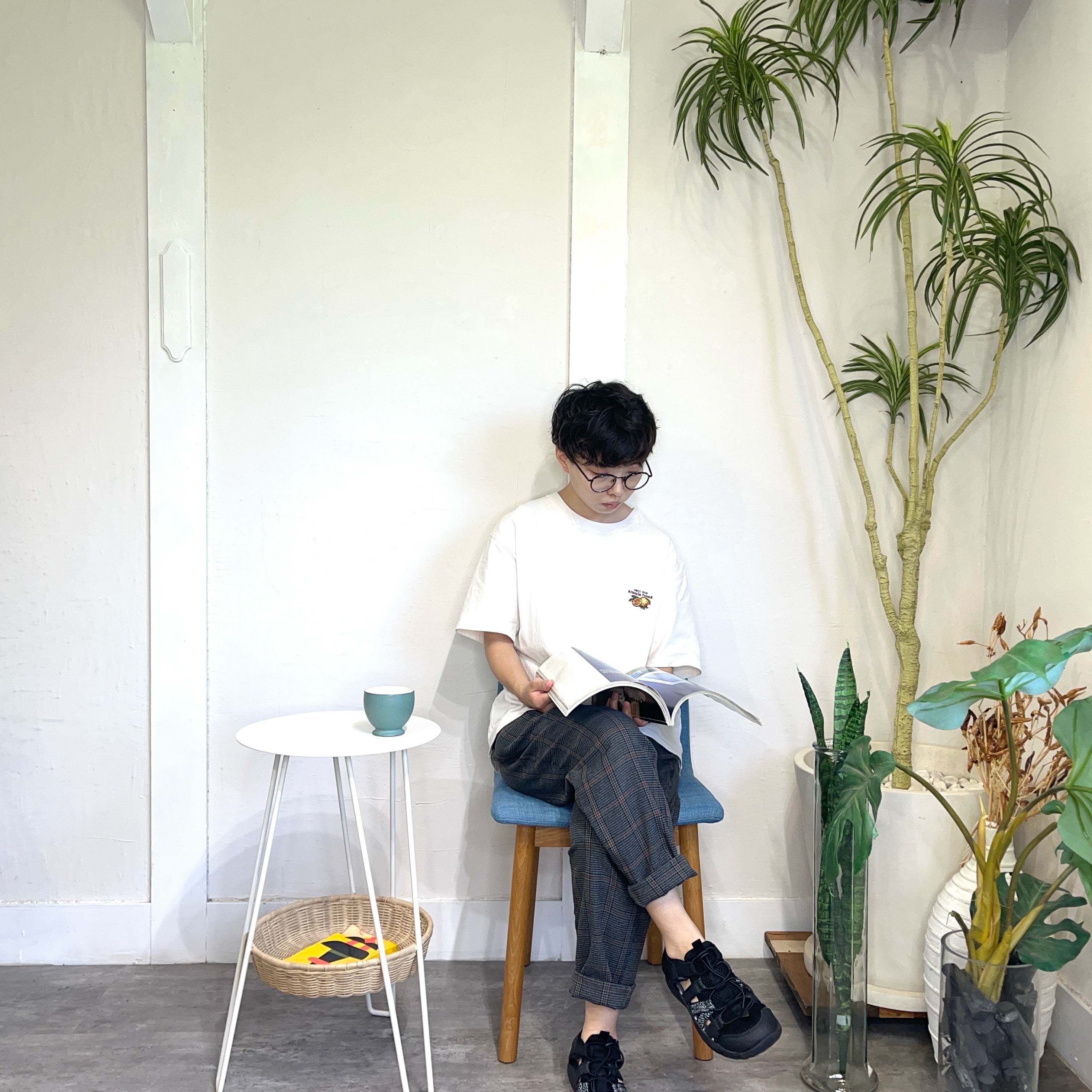 イデー / IDEE ワラビー / WALLABY サイドテーブル バスケット 白