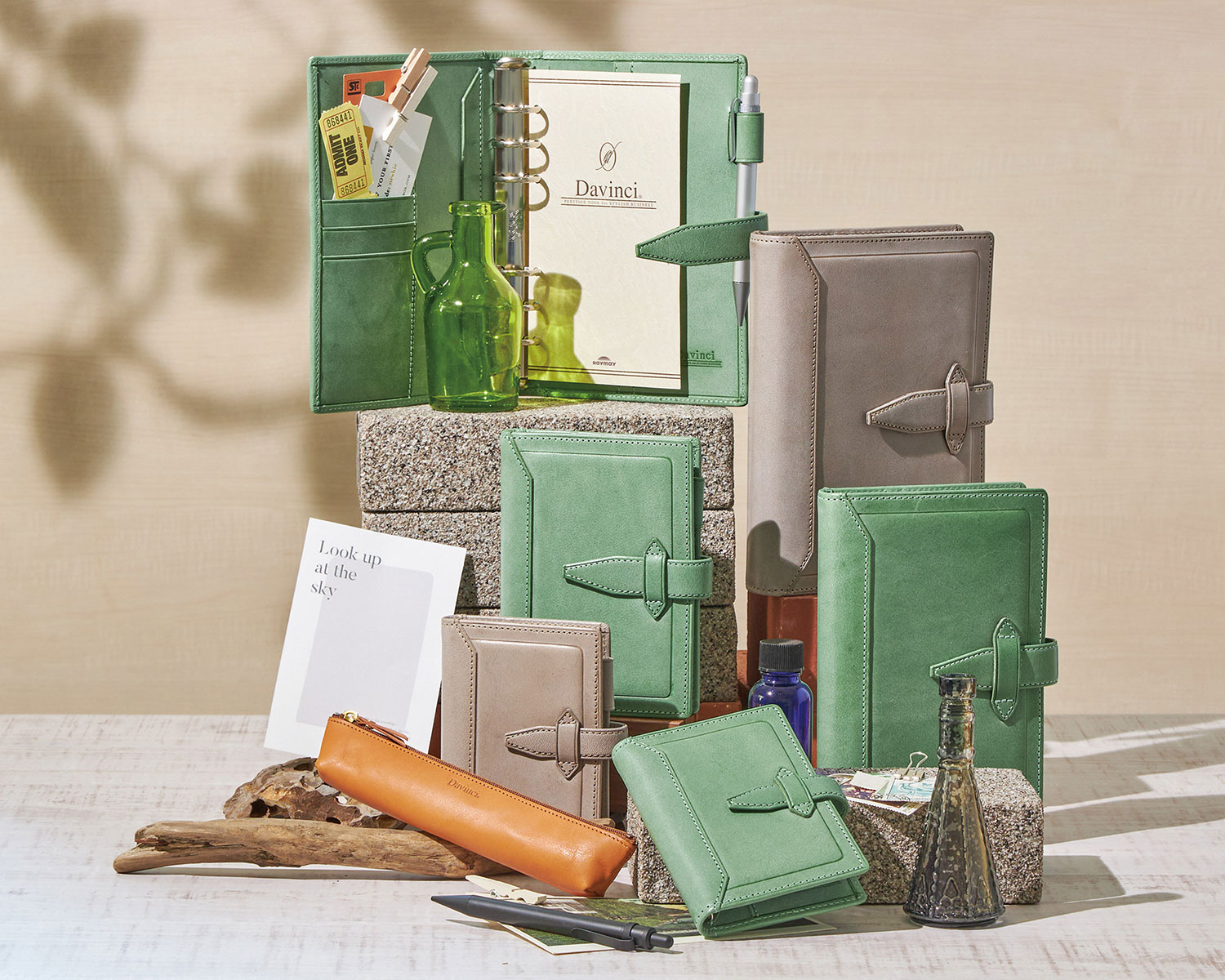 ロロマ ミニメモ エスメラルダ ロロマ ミニメモ エスメラルダ ダ