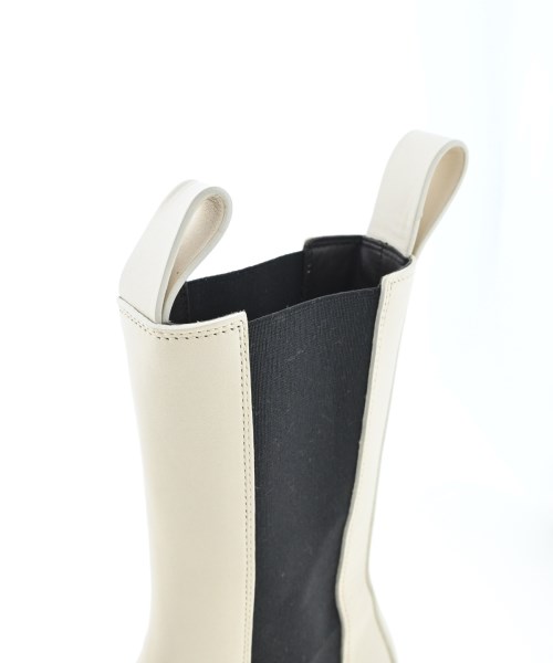 BOTTEGA VENETA（ボッテガヴェネタ）ブーツ 白 サイズ:EU36(22.5cm位