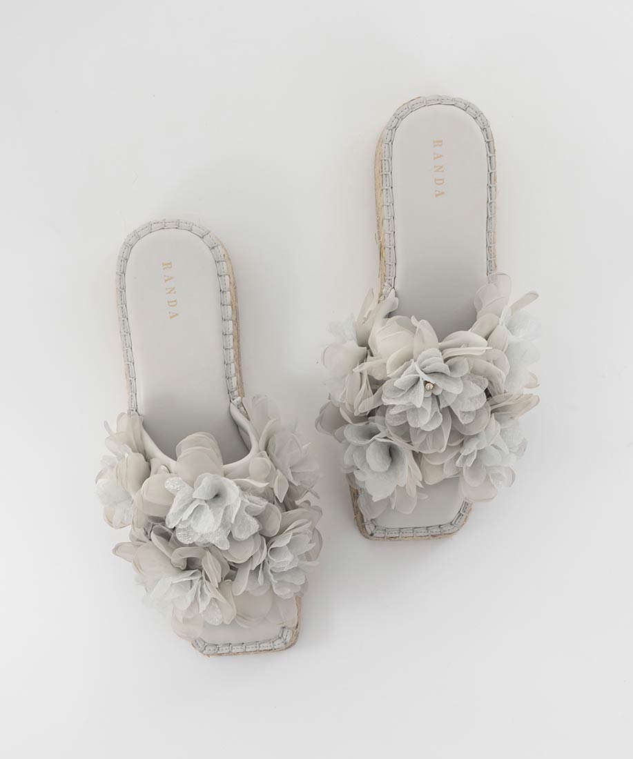 ボリュームフラワーミュールサンダルRANDA公式サイト