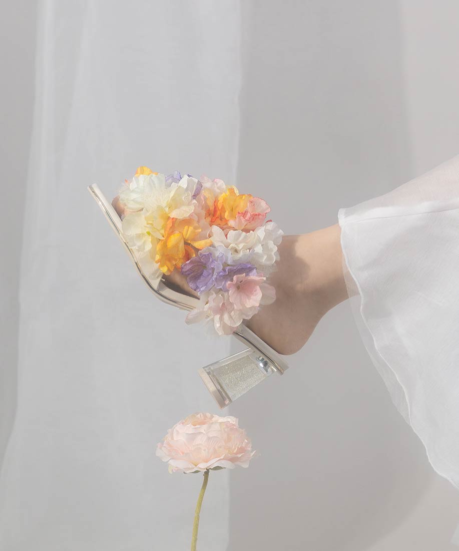 LUXURY ITEM】フラワーブーケミュールサンダルRANDA公式サイト