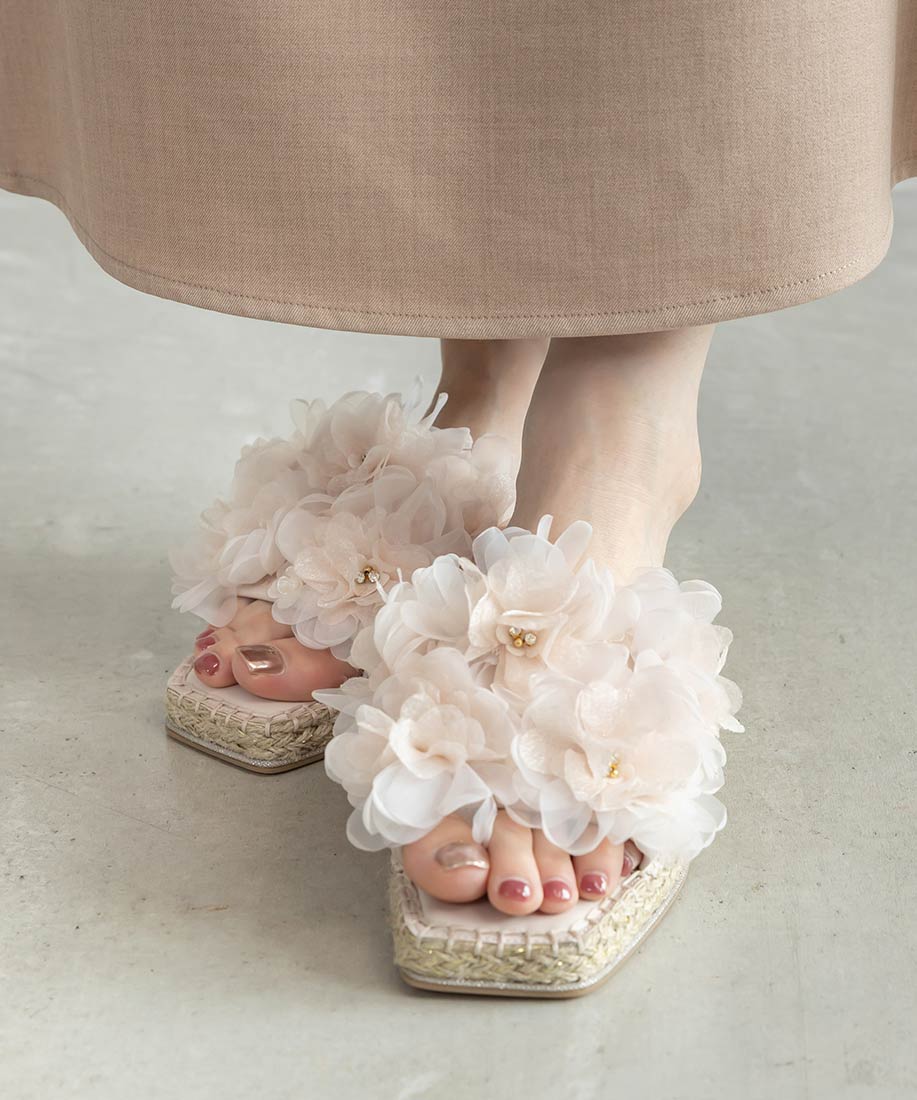 ボリュームフラワーミュールサンダルRANDA公式サイト