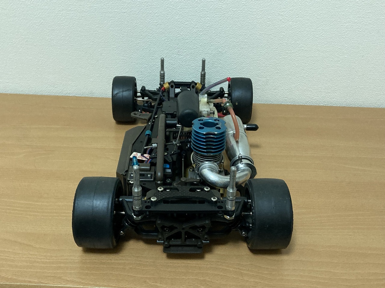 KYOSHO 京商 シャーシ FW-04 4WD スーパーテン エンジンラジコン