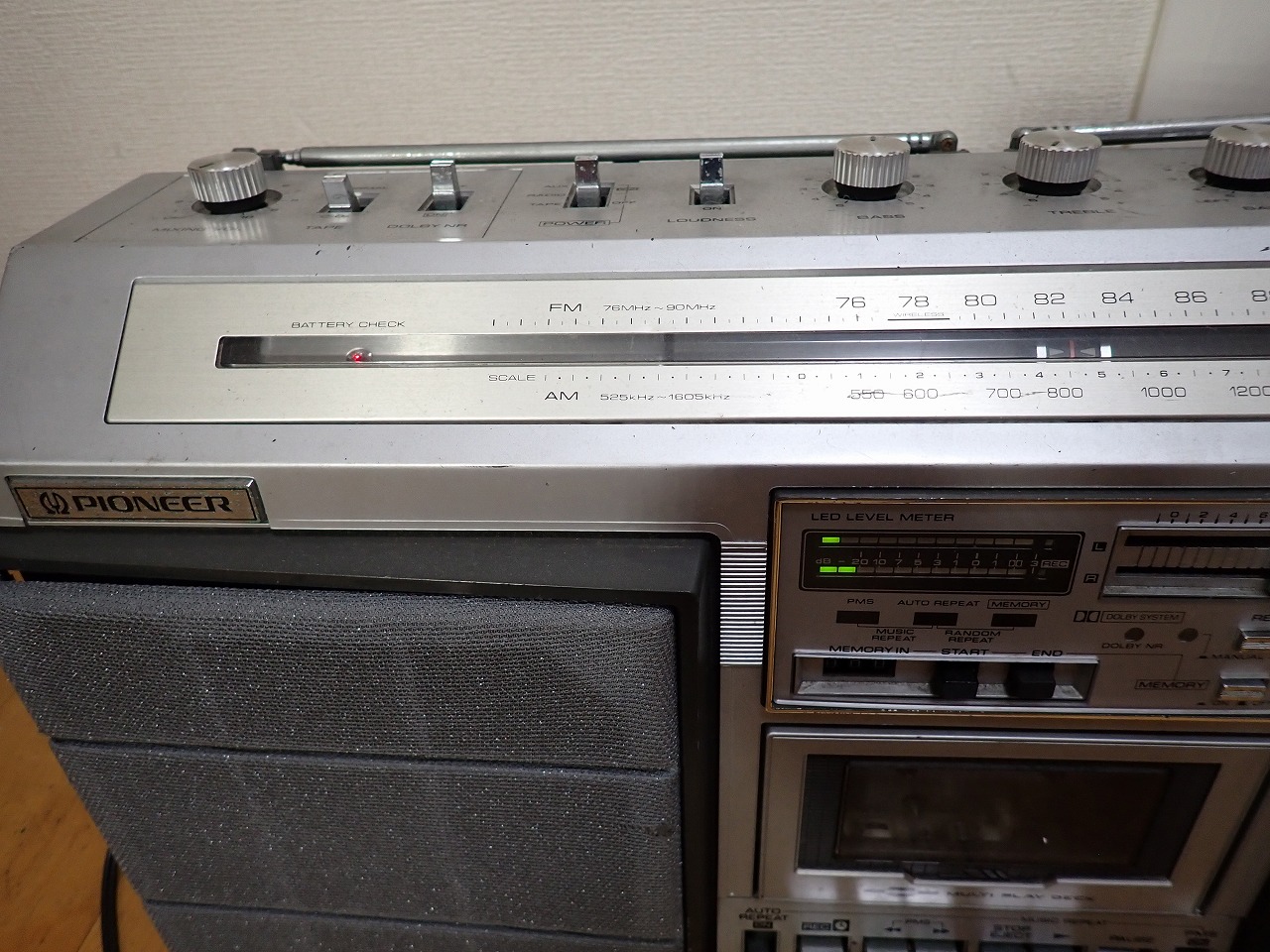 ラジカセ Pioneer SK-70 パイオニア ランナウェイ ラジオ AM FM