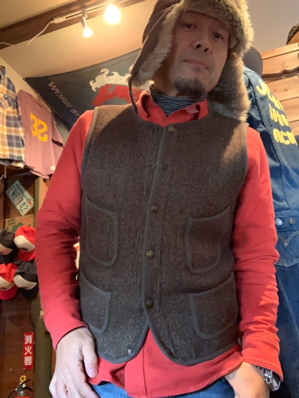 BROWN'S BEACH EARLY VEST ブラウンズビーチ ベスト NAVY BLUE - PHILLIP66