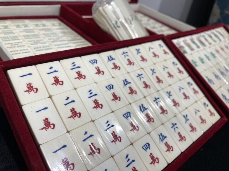 象牙製麻雀パイ ｜骨董品買取 緑和堂