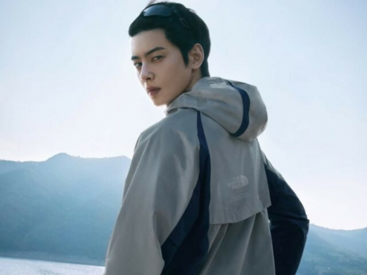 ASTRO」チャウヌ、たくましいスポーツマンの魅力…日差しよりまぶしい