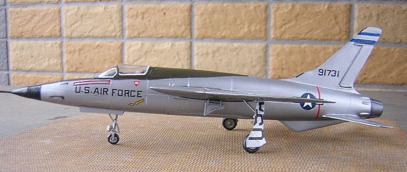 F-105Dサンダーチーフ (旧マルサン 1/100) 飛行機プラモデル製作