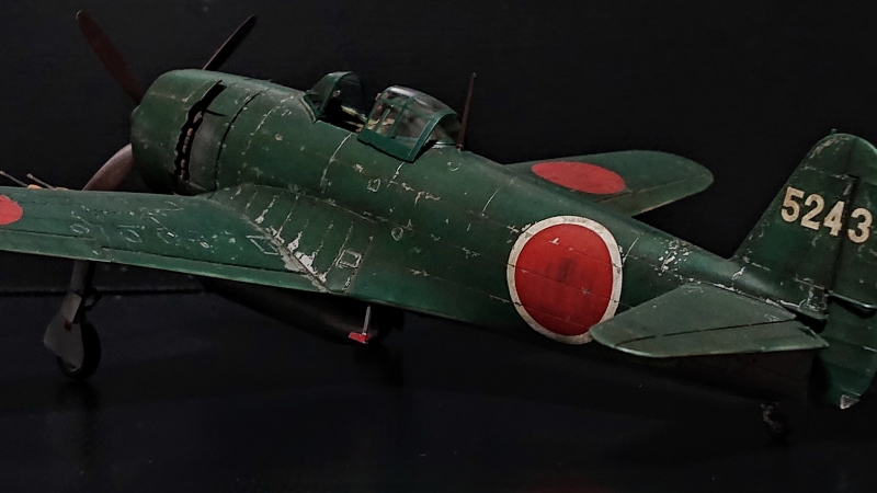 紫電改と紫電 (ハセガワ1/48)＞ 特集 日の丸＞2021年3月号