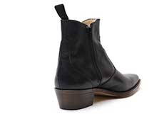 トラッカーズ（TRAKAR'S）14302 Blackの詳細ページです｜Western Boots