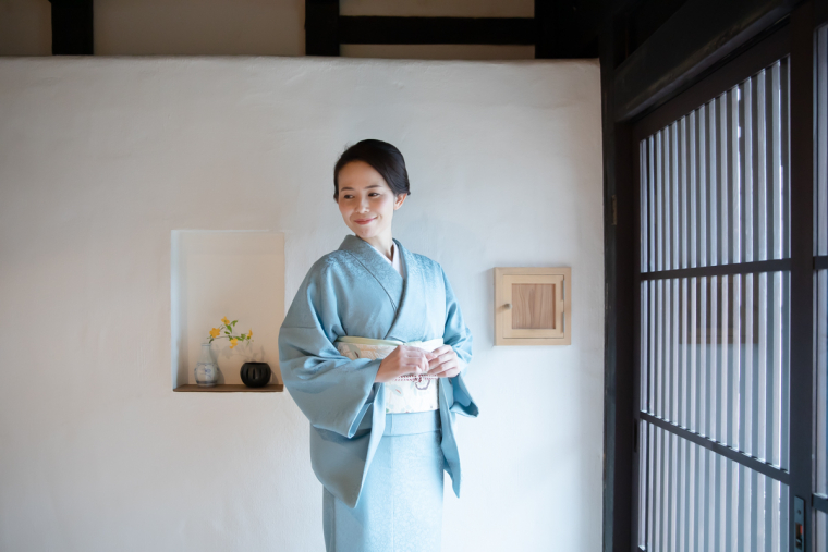 色無地レンタル 色無地LLサイズ 唐織十二支牡丹唐草 縫一つ紋：桔梗 水