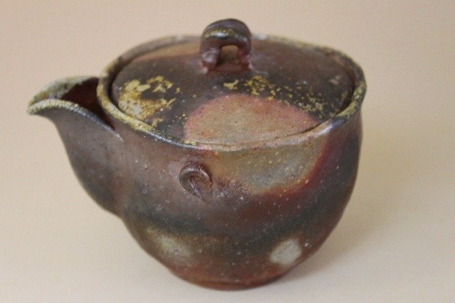 御幡康照作 備前焼 手びねり宝瓶 備前焼陶吉は人間国宝作品から現代