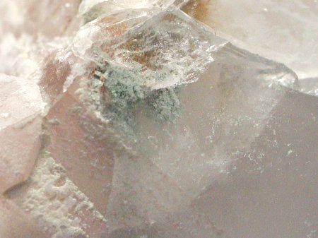 パパゴアイトinクォーツ