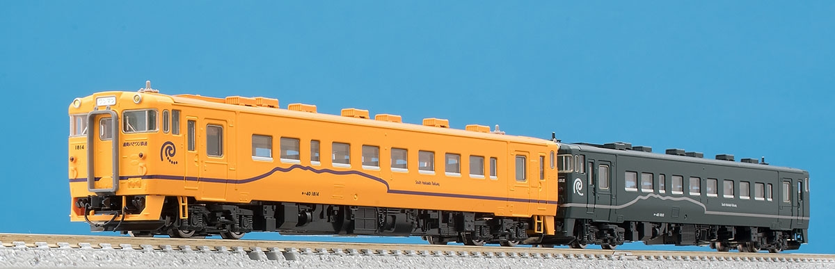 道南いさりび鉄道 キハ40-1700形ディーゼルカー（山吹色・濃緑色