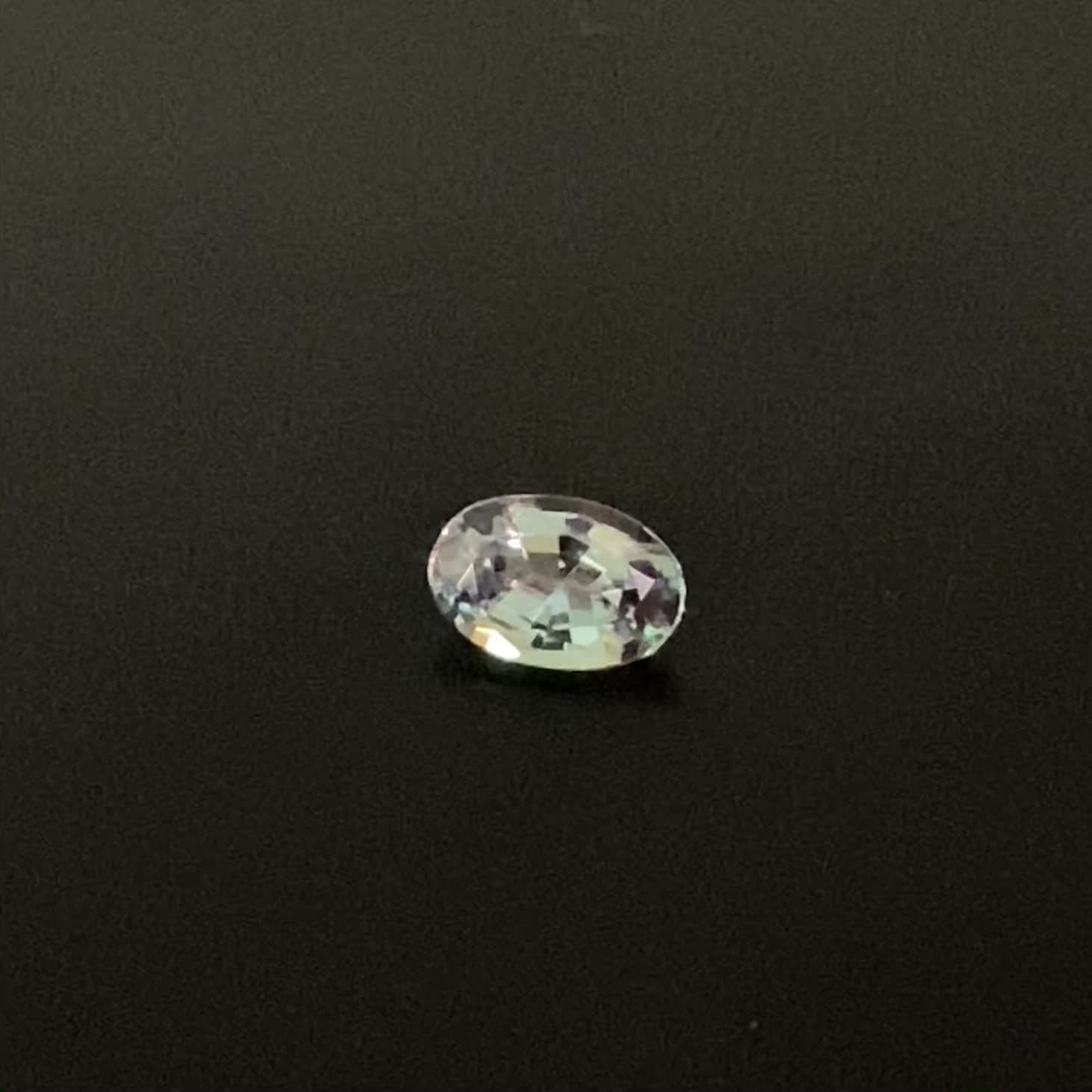 アレキサンドライト(宝石名アレキサンドライト)ブラジル産 GIA鑑付