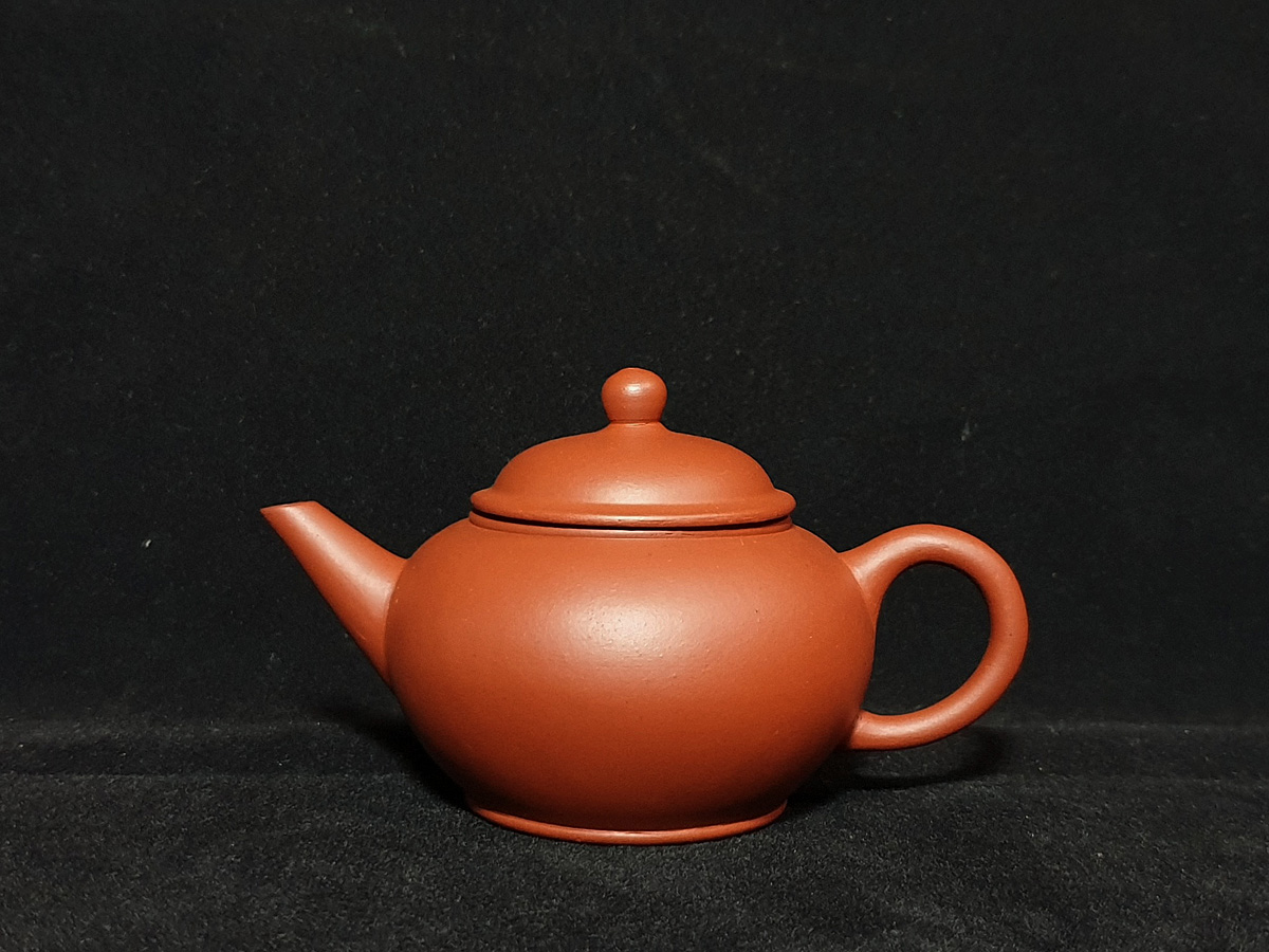 宜興紫砂一廠-六杯紅水平標準壺| 茶說壺途-宜興紫砂壺收藏