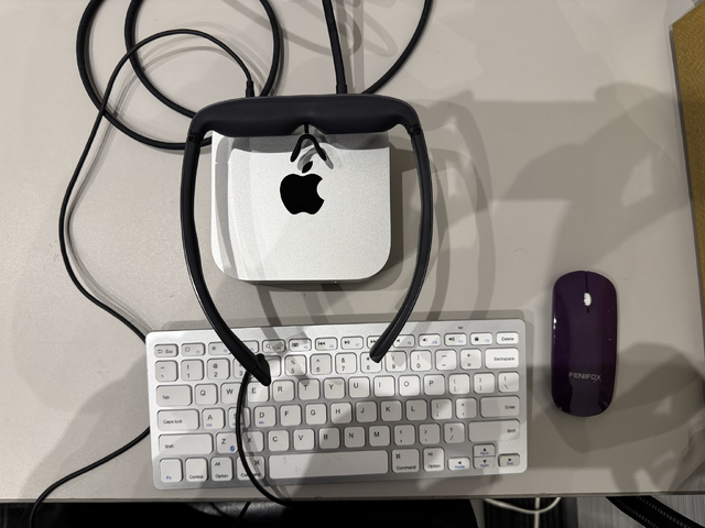 史上最軽量Mac」M4 Mac miniセットを背負って外に持ち出し使ってみた