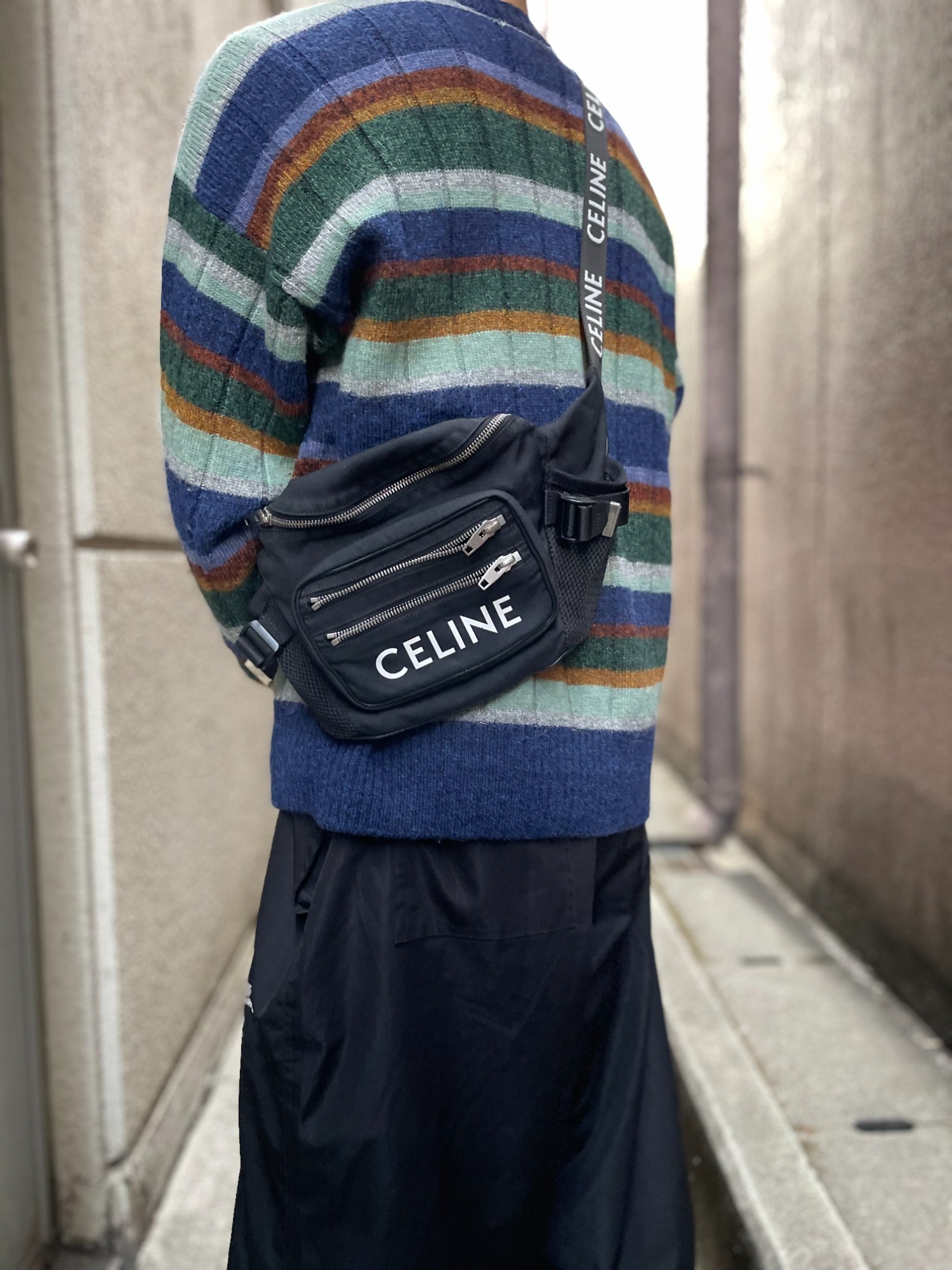 CELINE より トレッキングベルトバッグ が入荷しましたので紹介いたし
