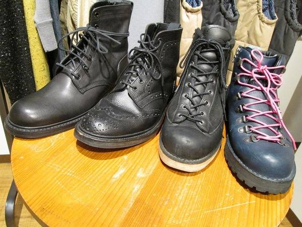 またまた入荷いたしました！ 今回は、SOPHNET.×DANNEの ダナーライト