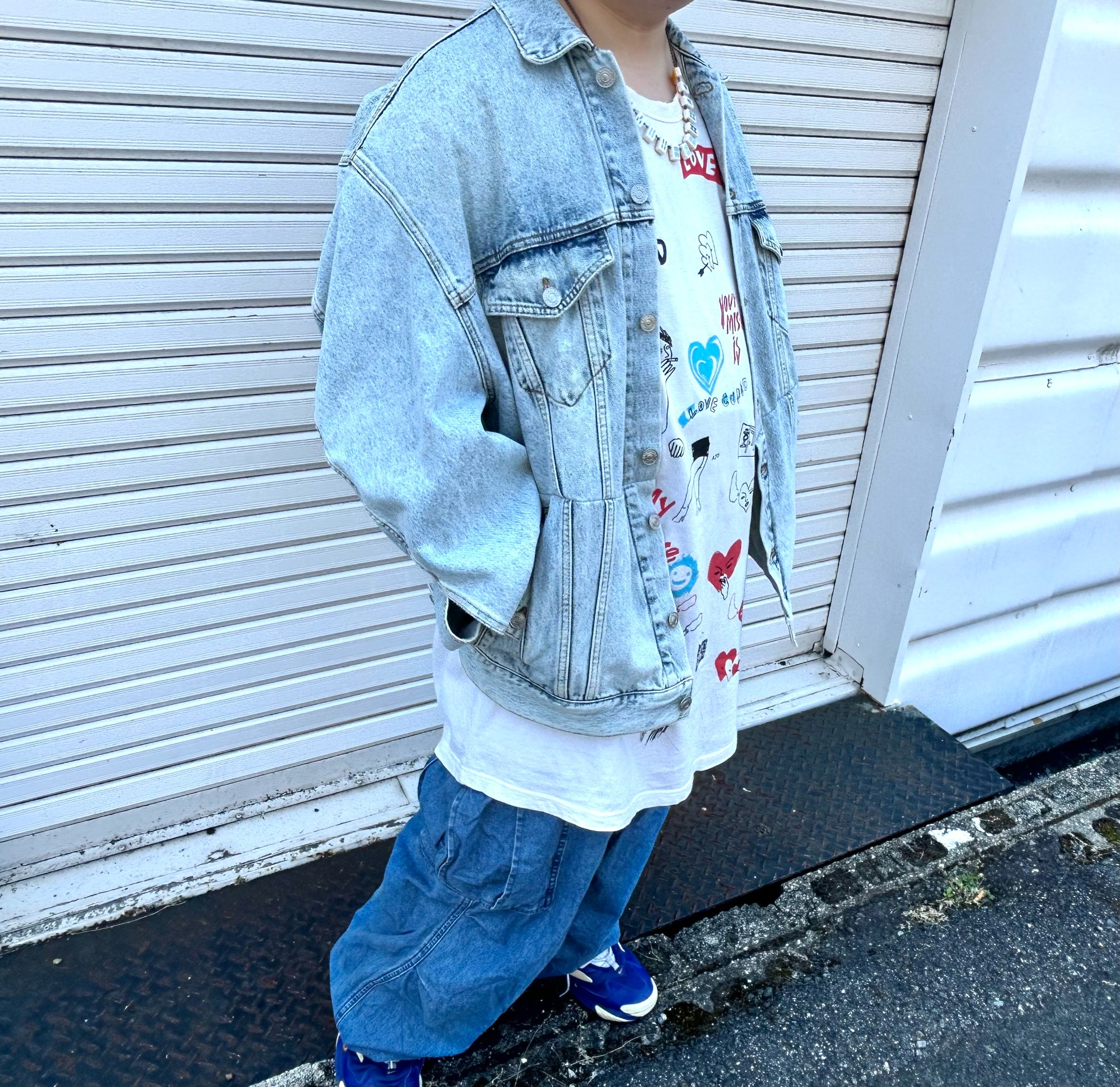 BALENCIAGA/バレンシアガ】より【TWISTED SLEEVE DENIM JACKET】が買取