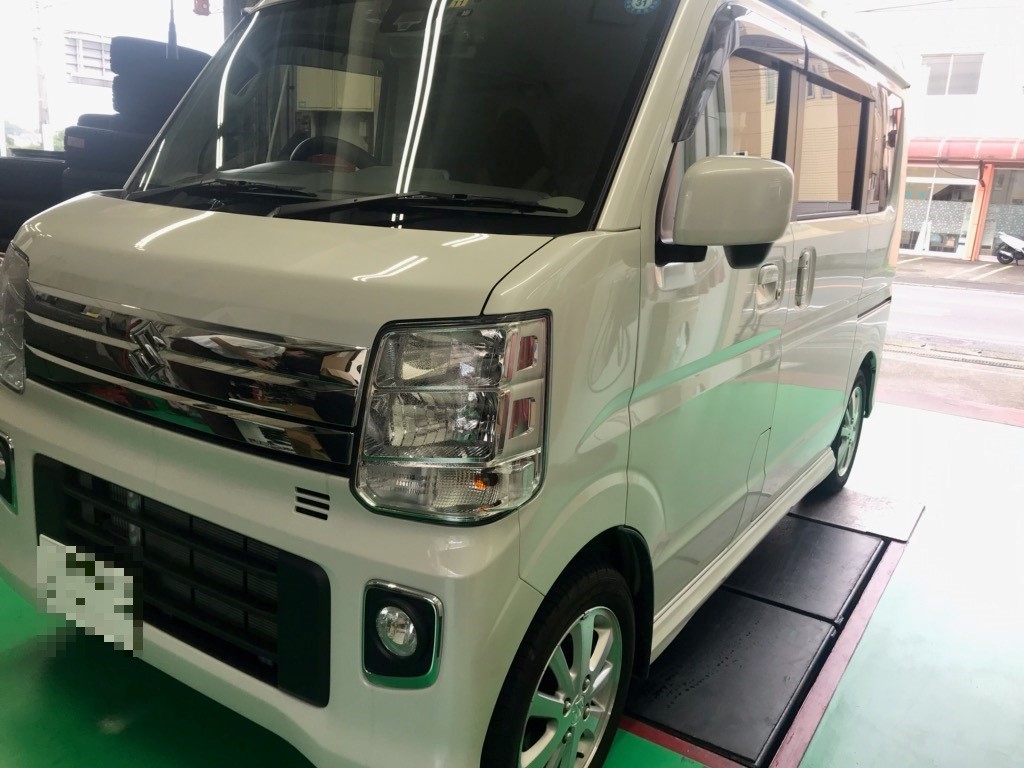 スズキ エブリイ（DA17W） 「RSR Ti2000」でローダウン | 店舗おススメ