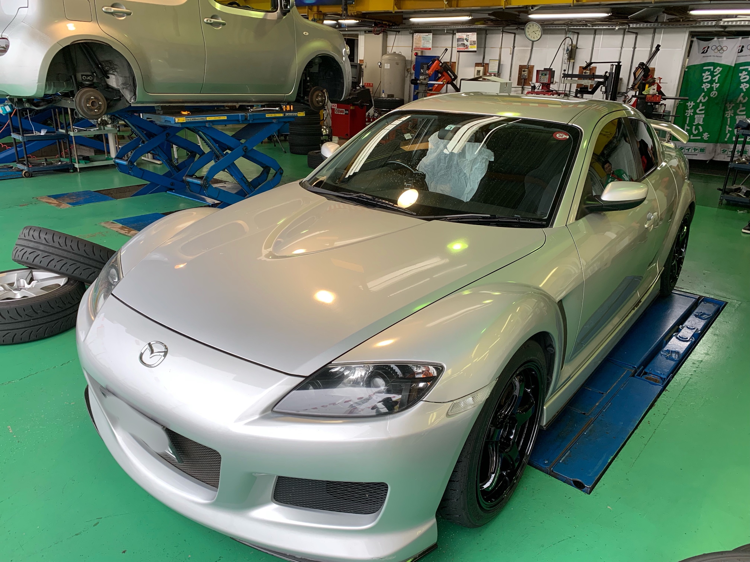 RX-8にWEDSSPORT RN05M | 店舗おススメ情報 | タイヤ館 さつま泉北