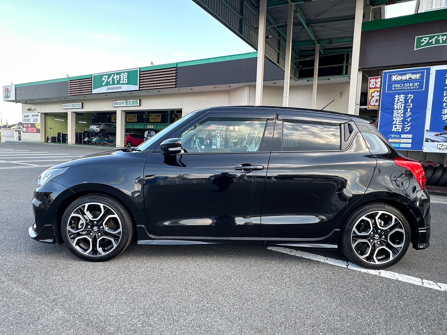 スイフトスポーツ(ZC33S)にテイン車高調【FLEX-Z】を装着しました