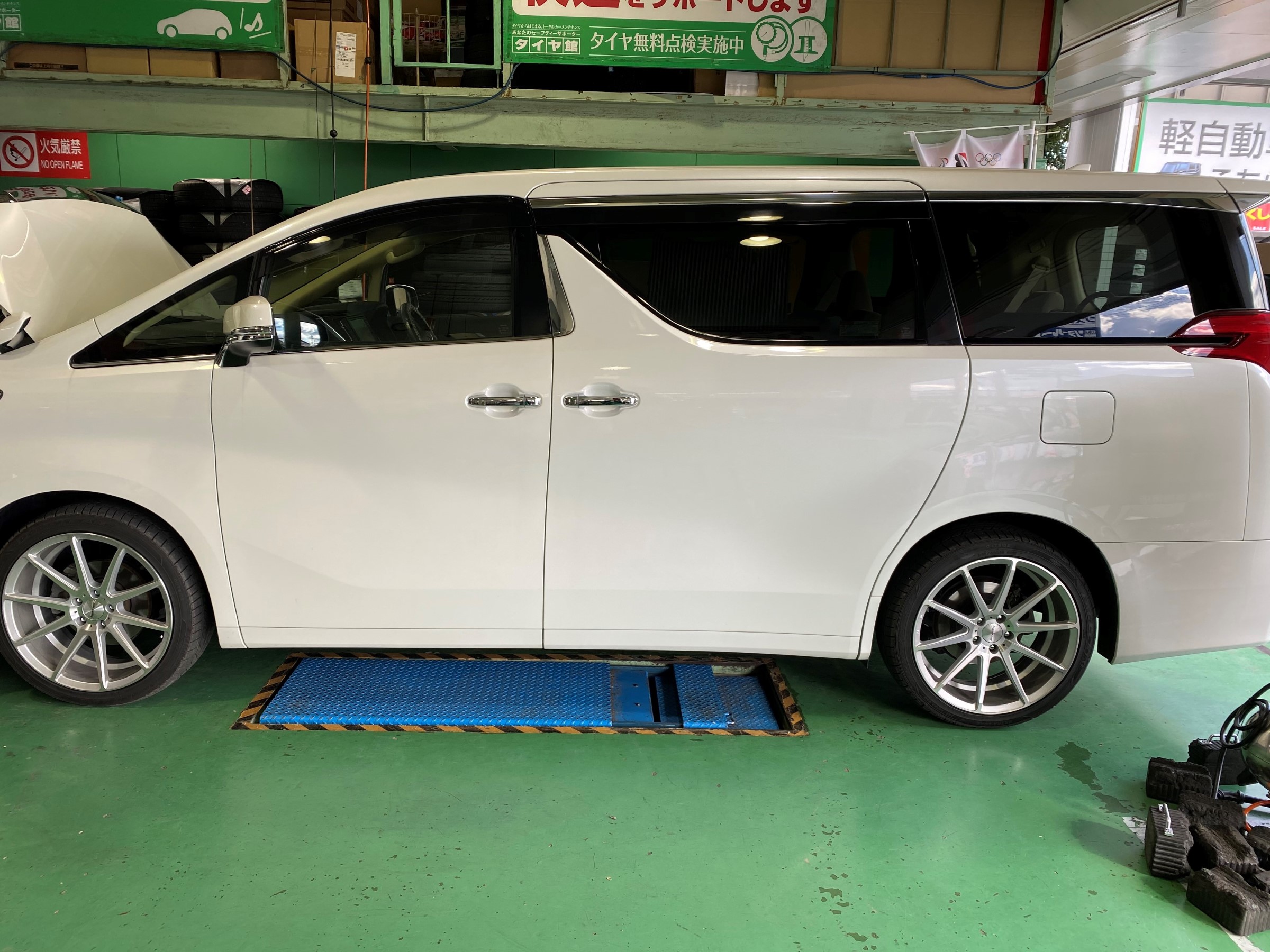 30系アルファード × タナベダウンサスNF210取付 | 店舗おススメ情報