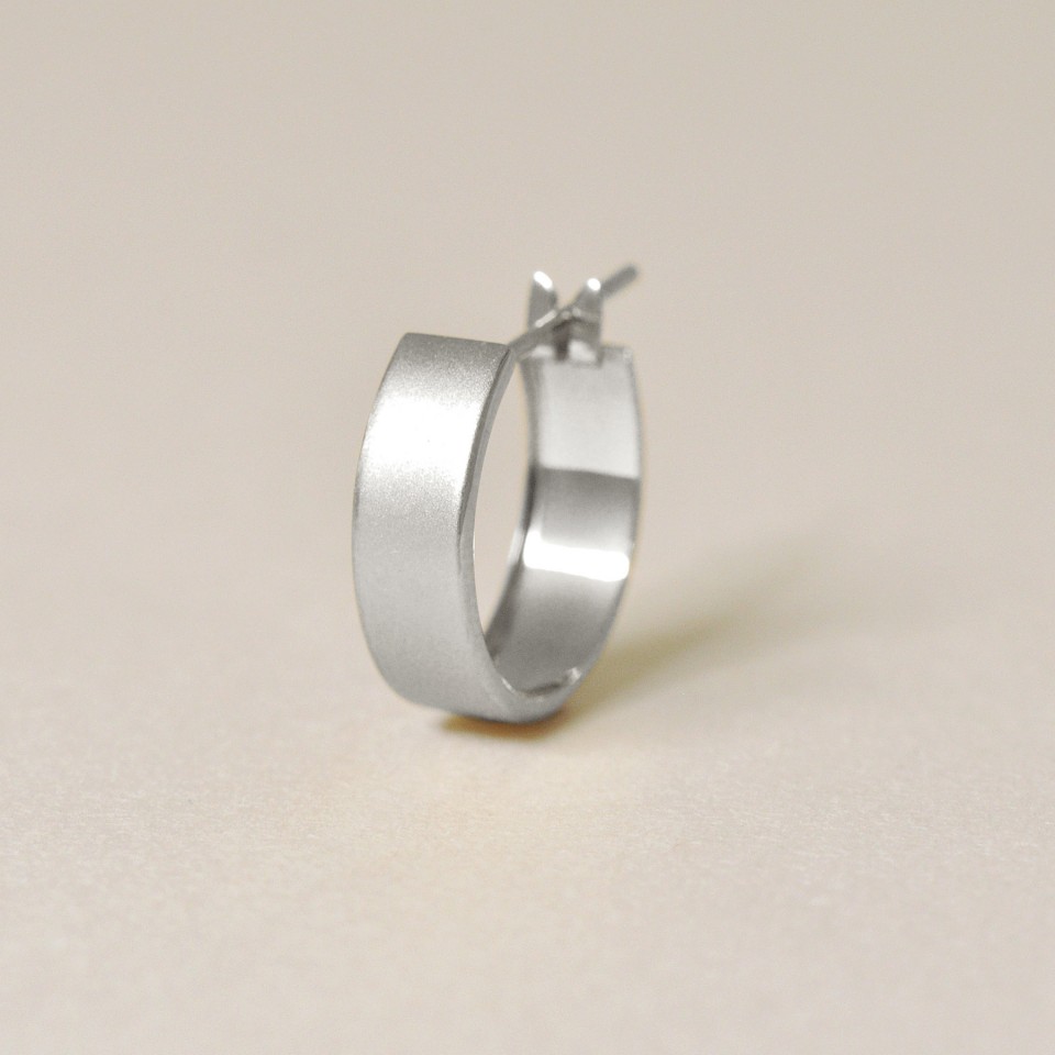 WE11DONE spike ドロップピアス シルバー WE11DONE spike ドロップ