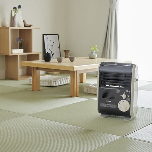 たのめーる】岩谷産業 カセットガスファンヒーター 風暖(KAZEDAN