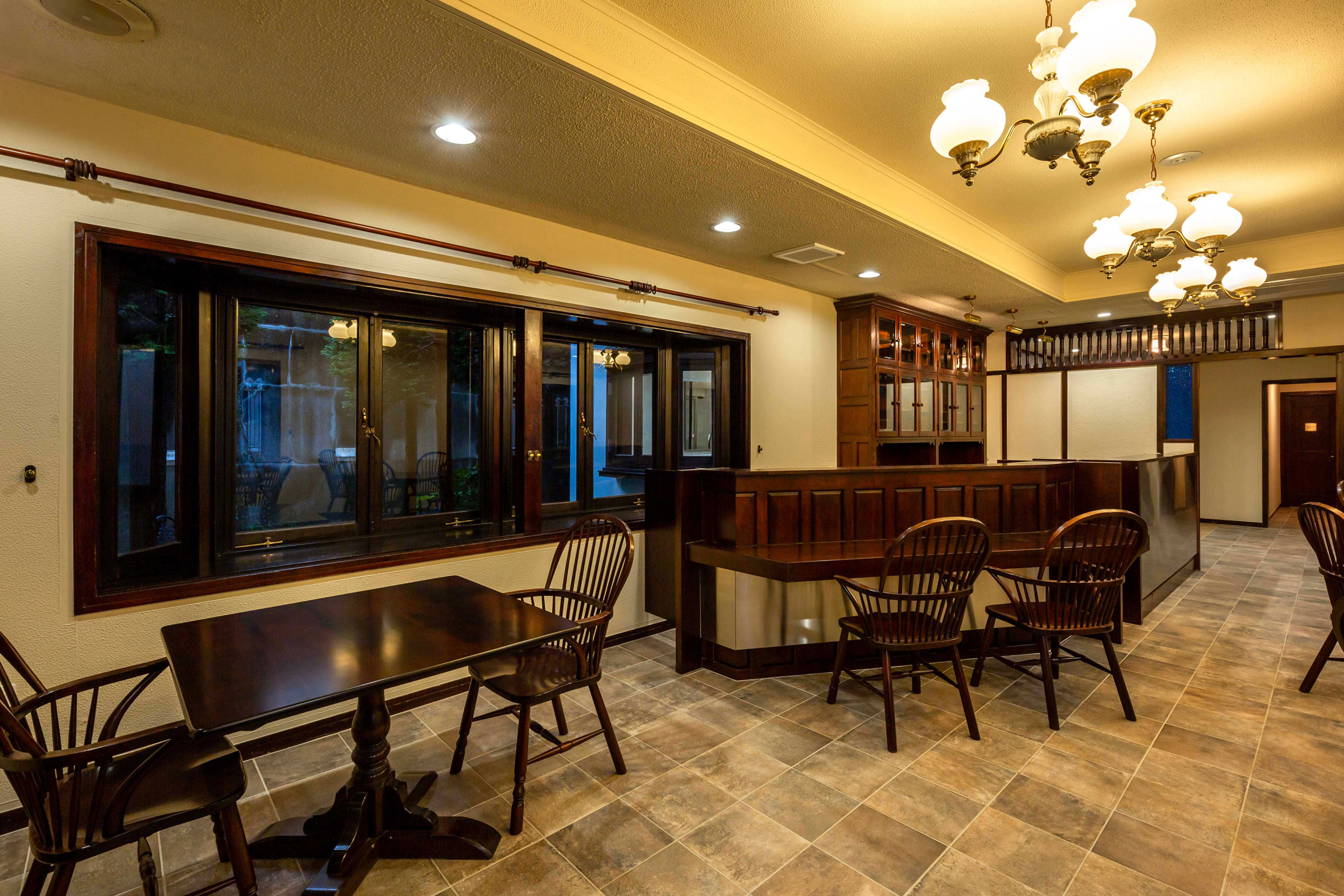 Terrace AOYAMA/ tea room | サロン空間事例 | タカラベルモント