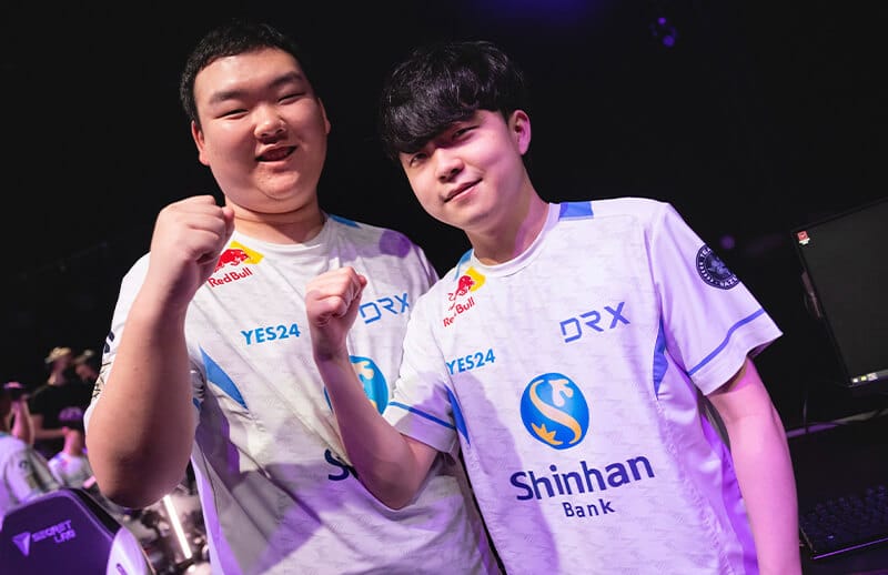 DRX 2022 Summer Uniform and Jacket - The Gaming Wear