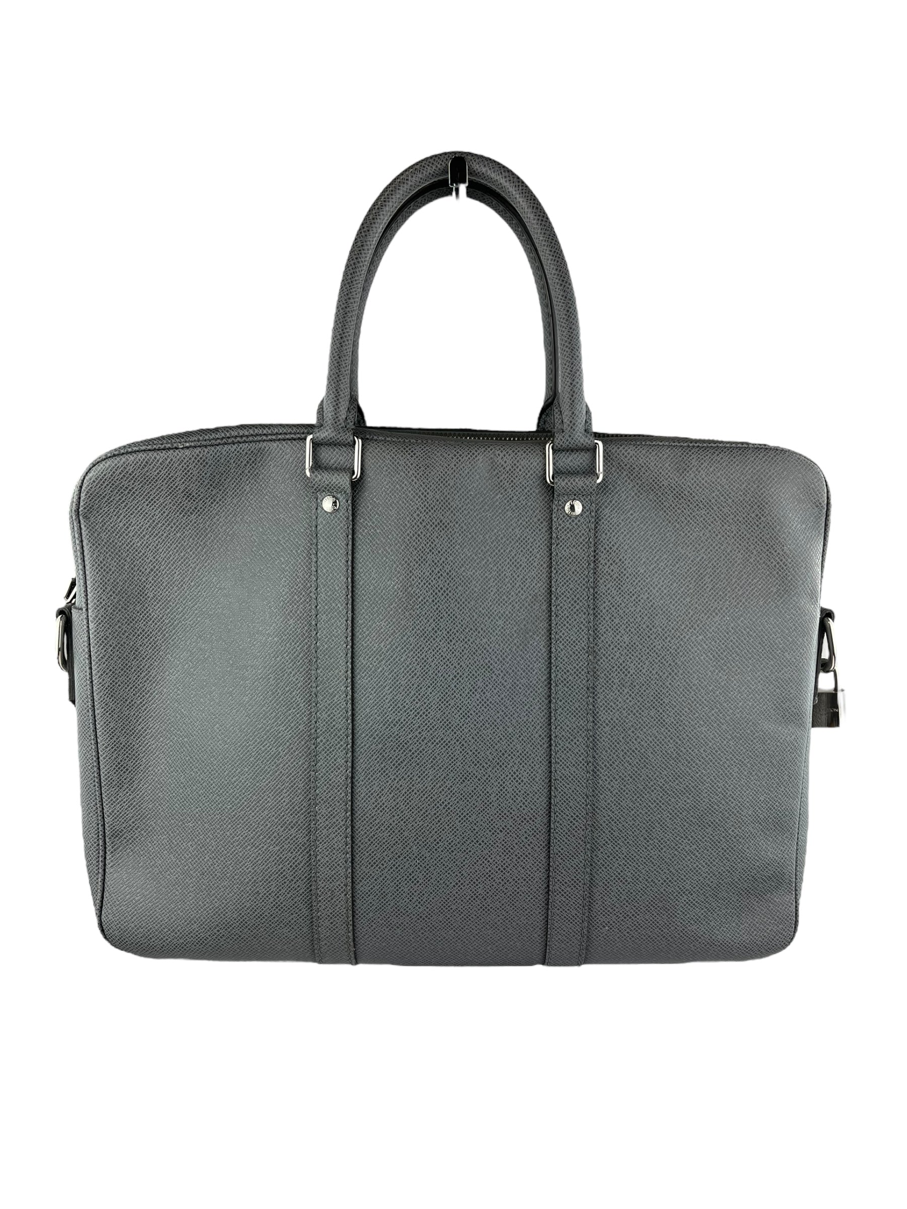 Louis Vuitton Taiga Porte Documents Voyage PM – The Luxury