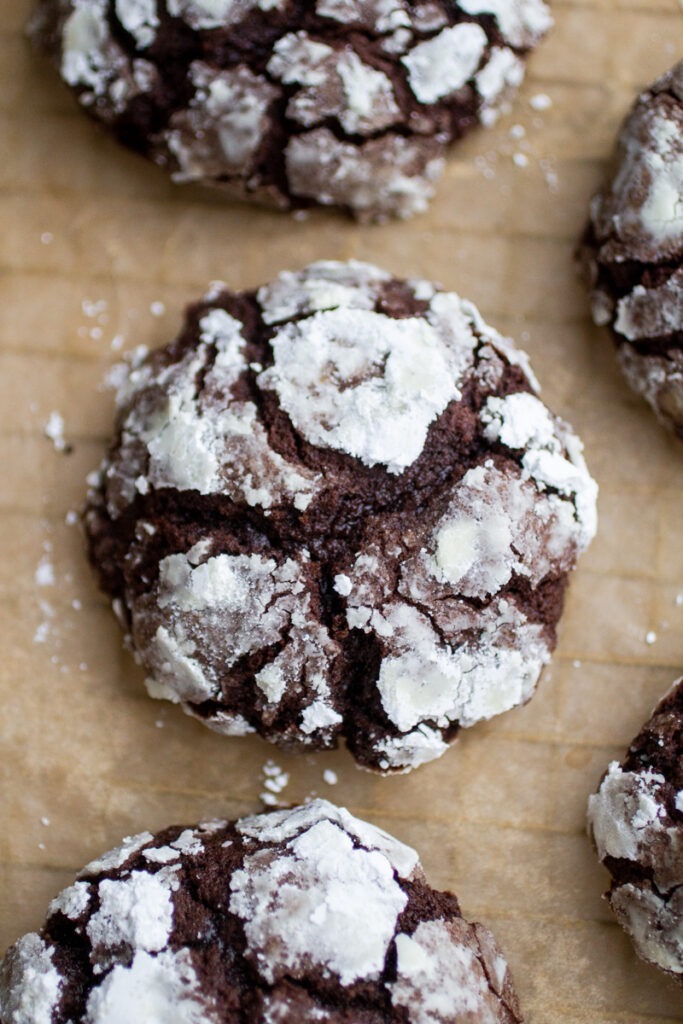 Dark Chocolate Crinkle Cookies (Levain-style!) - The Pancake Princess
