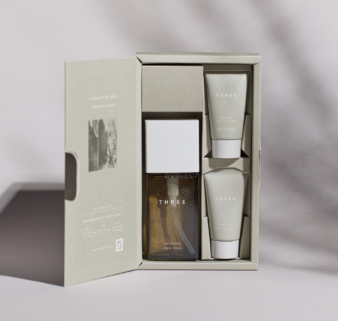 THREE BALANCING LOTION KIT | THREE（スリー）