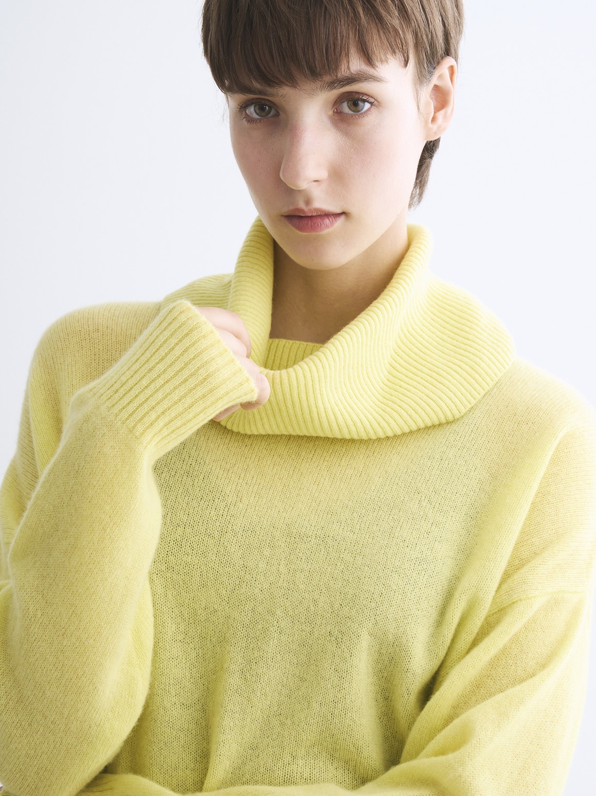 Holiday cashmere collar snood｜スリードッツ オフィシャルオンライン