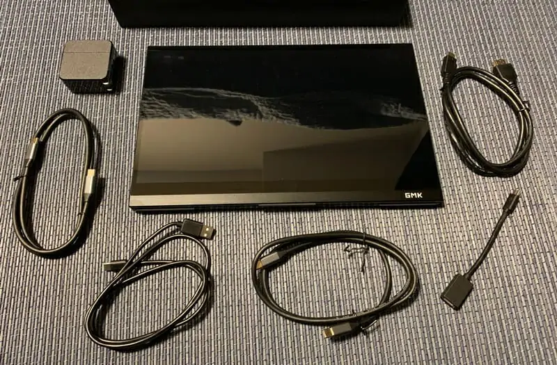 4K・タッチ対応！約3万円のモバイルモニター『GMK KD1』レビュー