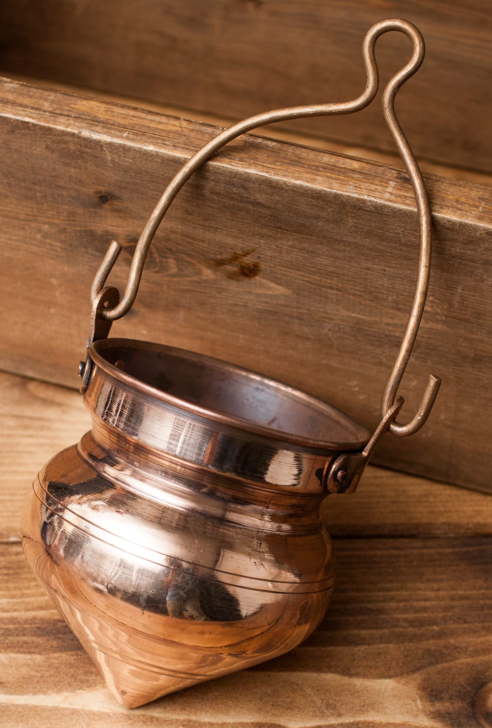 シロダーラ[高さ：26m x 横幅：10.5cm 容量：約550ml] の通販