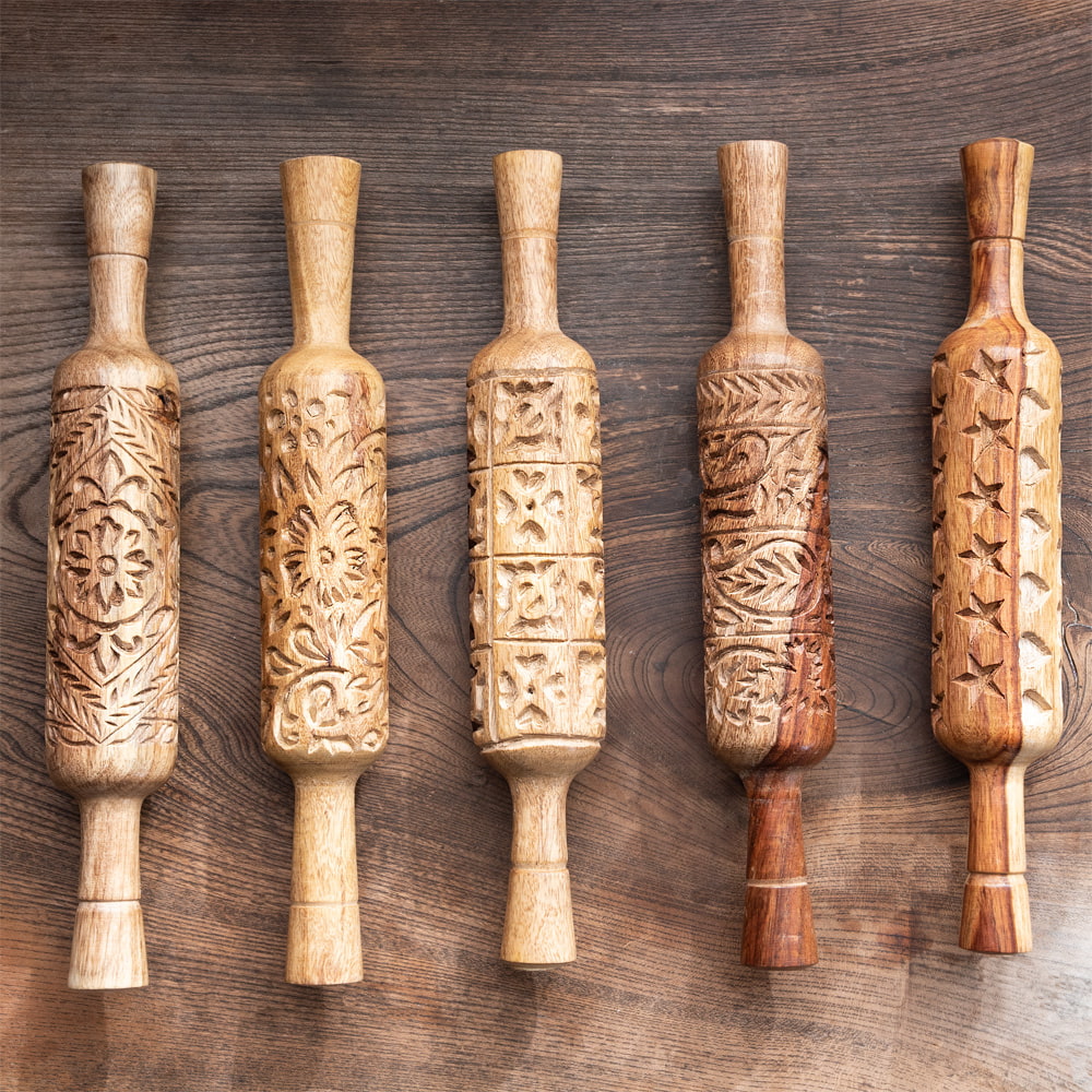 インドで手彫りされたエスニック柄 麺棒【約30cm】 の通販 - TIRAKITA.COM