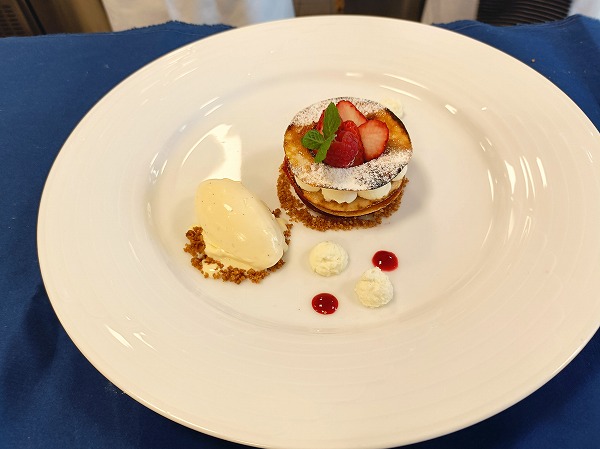 シェフから学ぶ料理の構成！ 料理考案実習を覗いてみました！│辻調理