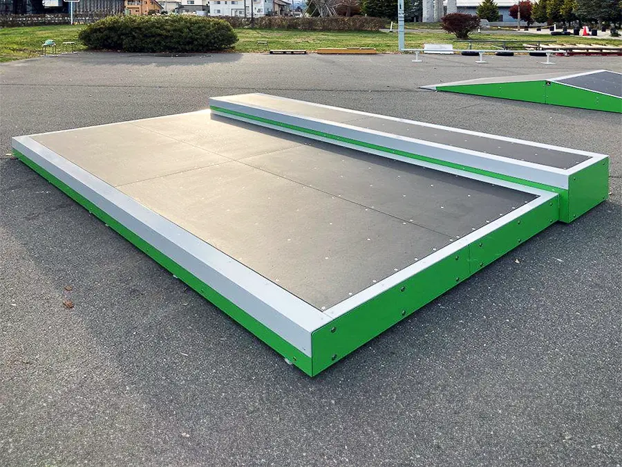 スケートパーク施工事例|長野県波田扇子田運動公園スケートボード場