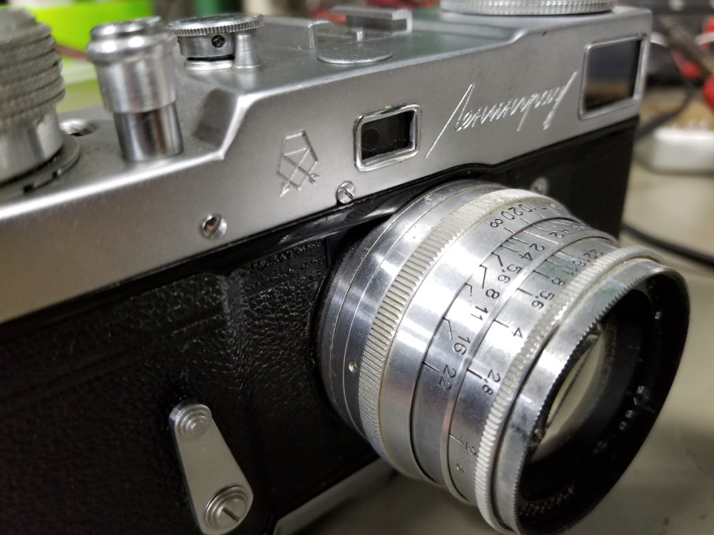 商品入荷情報】ファインダーカメラ Leningrad レニングラード ロシア製