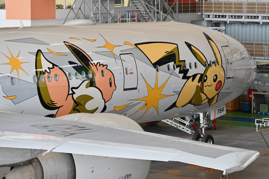 ANAの新ポケモン塗装機「イーブイジェットNH」外観レポート | 「旅」の