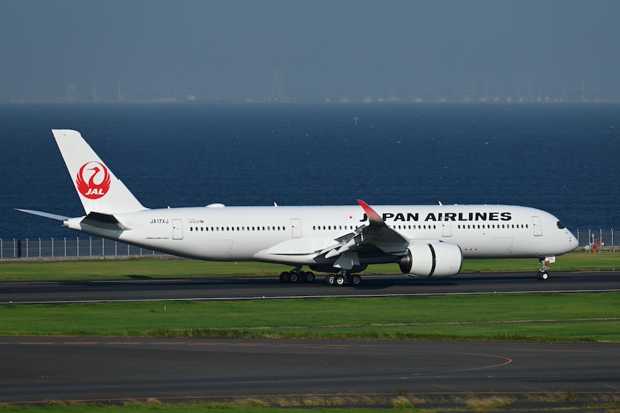 JAL Receives New A350-900 After 3 Years and 4 Months, 17th